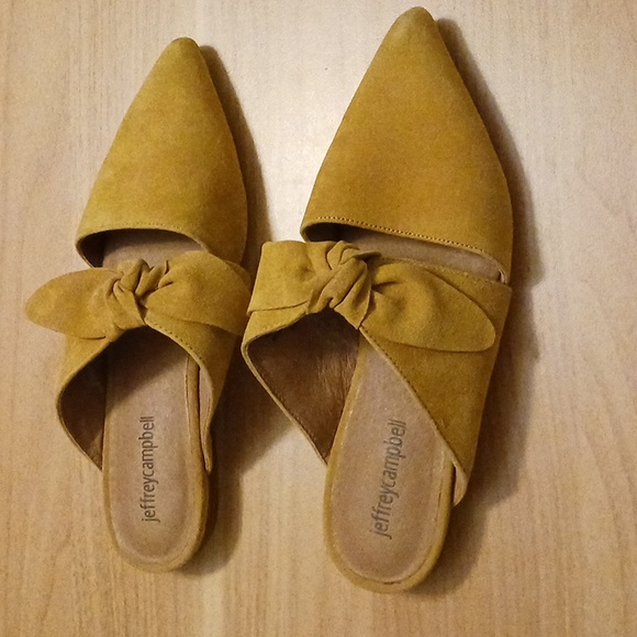 Jeffrey Campbell "Charlin" Mustard Yellow Suede Bow Mule in Size 6M - Picture 4 of 11